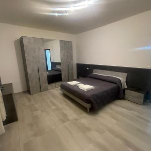 Station'S Room